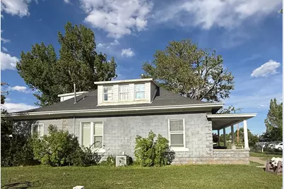200 W 100 S, Roosevelt, UT 84066 - Photo 27