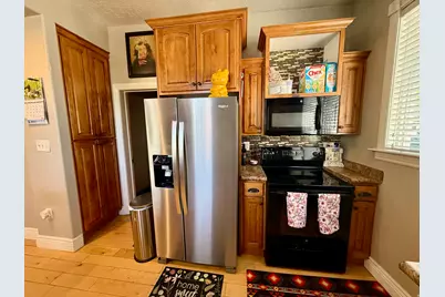 200 W 100 S, Roosevelt, UT 84066 - Photo 9
