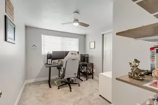 48 W Moon Ridge Dr, Murray, UT 84107 - Photo 15