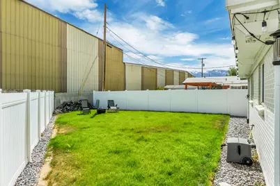 48 W Moon Ridge Dr, Murray, UT 84107 - Photo 25
