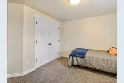 1886 S 3475 W, Syracuse, UT 84075 - Photo 23