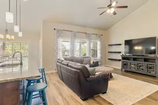 1886 S 3475 W, Syracuse, UT 84075 - Photo 9