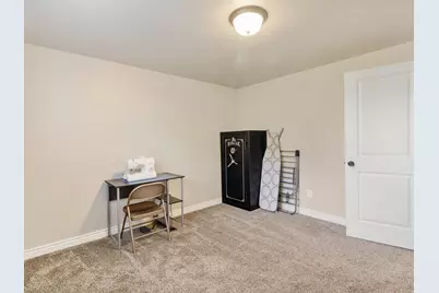 1886 S 3475 W, Syracuse, UT 84075 - Photo 25