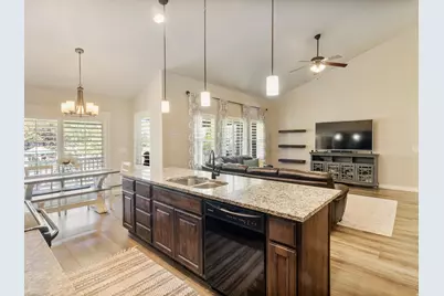1886 S 3475 W, Syracuse, UT 84075 - Photo 7