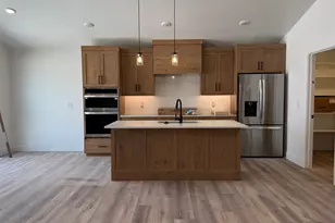 1862 N Mantle Way, Tooele, UT 84074 - Photo 3