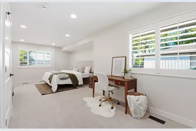 4608 S Locust Ln, Holladay, UT 84117 - Photo 11