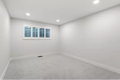 4608 S Locust Ln, Holladay, UT 84117 - Photo 19