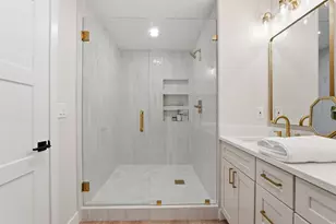 4608 S Locust Ln, Holladay, UT 84117 - Photo 15