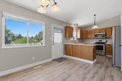 861 W 1235 S, Payson, UT 84651 - Photo 3