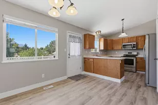 861 W 1235 S, Payson, UT 84651 - Photo 3
