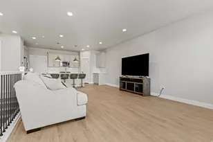 793 N 2050 W, Layton, UT 84041 - Photo 9