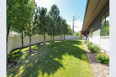 1283 E Corner View Ct S, Draper, UT 84020 - Photo 9