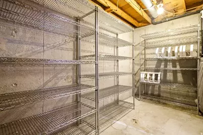 3576 S Chippewa Rd, West Valley, UT 84120 - Photo 27