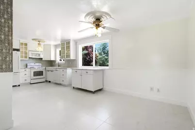 3576 S Chippewa Rd, West Valley, UT 84120 - Photo 9