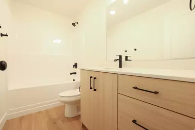 667 N 300 W, Smithfield, UT 84335 - Photo 15