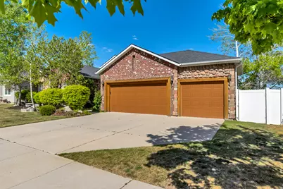 533 E Jade Park Ln S, Draper, UT 84020 - Photo 3