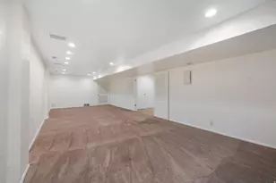 2882 E Heather Cir S, Holladay, UT 84117 - Photo 29