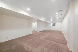 2882 E Heather Cir S, Holladay, UT 84117 - Photo 33