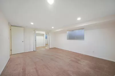 2882 E Heather Cir S, Holladay, UT 84117 - Photo 27