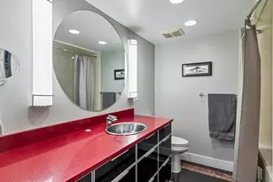 777 E South Temple S, Salt Lake City, UT 84102 - Photo 17