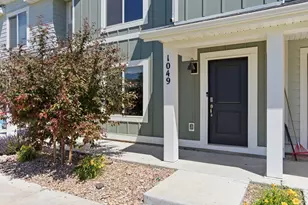 1049 E Regatta Ln, Saratoga Springs, UT 84045 - Photo 3