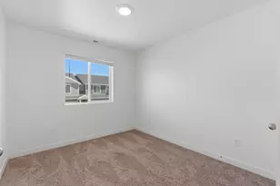 1049 E Regatta Ln, Saratoga Springs, UT 84045 - Photo 39