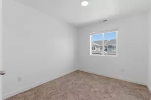 1049 E Regatta Ln, Saratoga Springs, UT 84045 - Photo 35