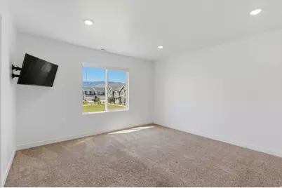 1049 E Regatta Ln, Saratoga Springs, UT 84045 - Photo 27