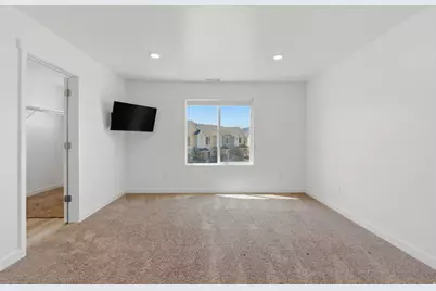 1049 E Regatta Ln, Saratoga Springs, UT 84045 - Photo 25
