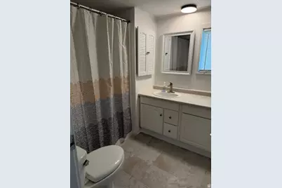 766 W Monte Bella Dr, Taylorsville, UT 84123 - Photo 11
