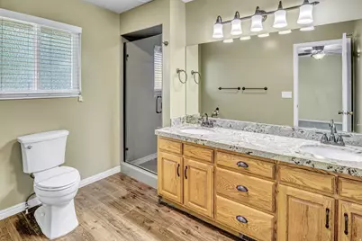 2561 E 2700 N, Layton, UT 84040 - Photo 17