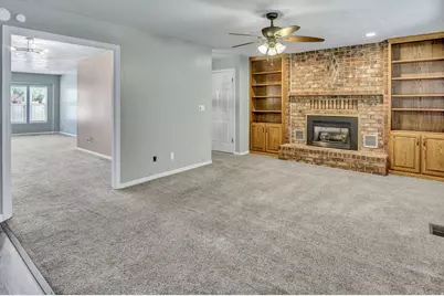 2561 E 2700 N, Layton, UT 84040 - Photo 9