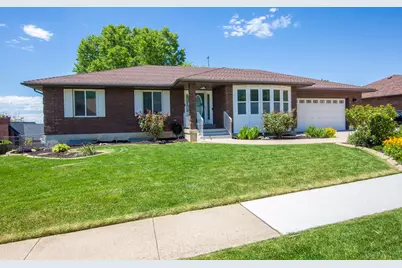 2561 E 2700 N, Layton, UT 84040 - Photo 1