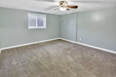 2561 E 2700 N, Layton, UT 84040 - Photo 21