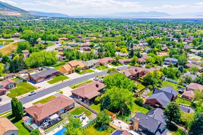 2561 E 2700 N, Layton, UT 84040 - Photo 39