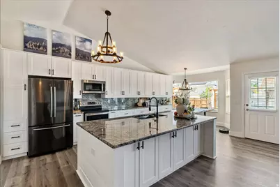 5948 W River Rock Pl, Salt Lake City, UT 84118 - Photo 11