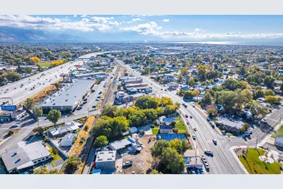 7 E State St, Lehi, UT 84043 - Photo 17