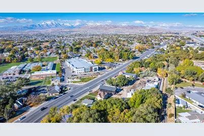 7 E State St, Lehi, UT 84043 - Photo 19