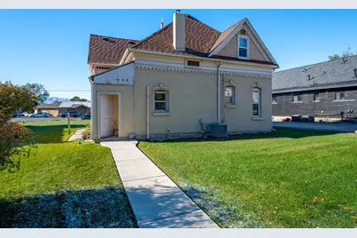 7 E State St, Lehi, UT 84043 - Photo 5