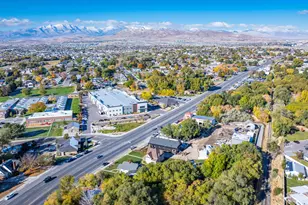 7 E State St, Lehi, UT 84043 - Photo 17