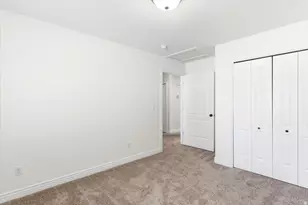 250 Bryce Dr, Kaysville, UT 84037 - Photo 15