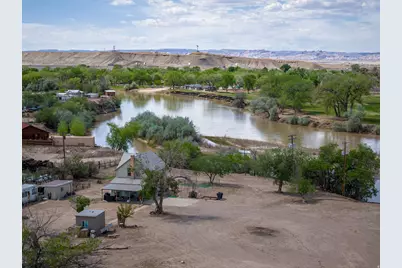 360 S 1780 E, Green River, UT 84525 - Photo 7