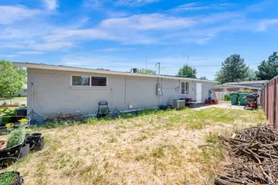 55 E Diamond St N, Layton, UT 84041 - Photo 27