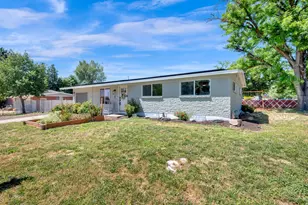 55 E Diamond St N, Layton, UT 84041 - Photo 3