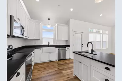 1257 N 1350 E, Mapleton, UT 84664 - Photo 9