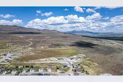 2411 W 1150 N #11, Tremonton, UT 84337 - Photo 9