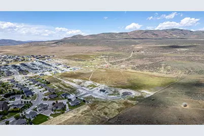 2368 W 1150 N #3, Tremonton, UT 84337 - Photo 3
