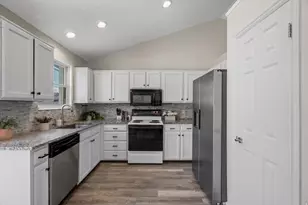 1523 S 500 E, Kaysville, UT 84037 - Photo 9