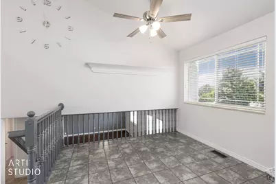 2402 W 2375 N, Clinton, UT 84015 - Photo 13