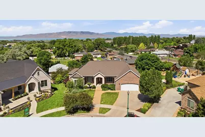 165 W 2040 S, Orem, UT 84058 - Photo 13